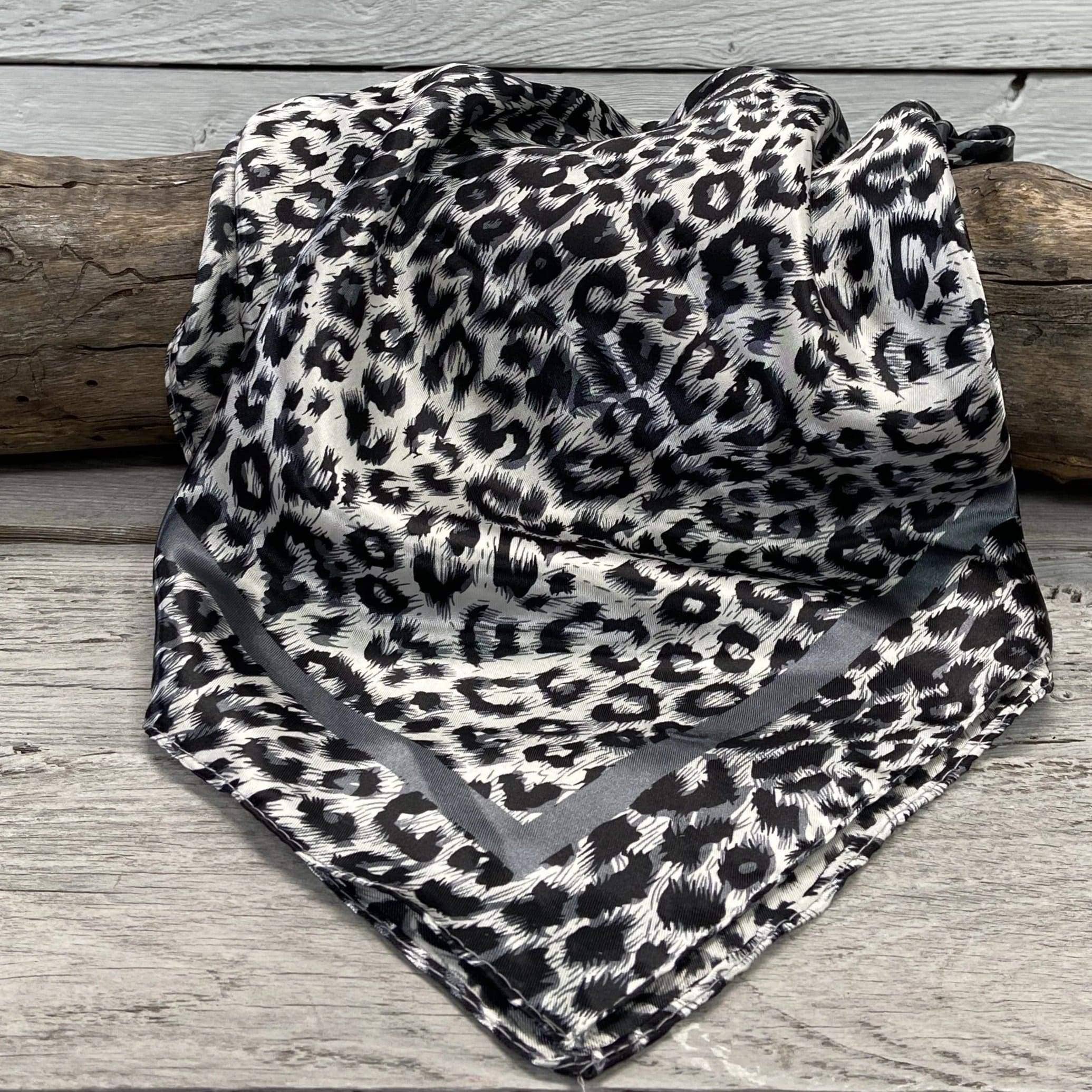35X35"   Snow Leopard Wild Rag/Scarf WR167