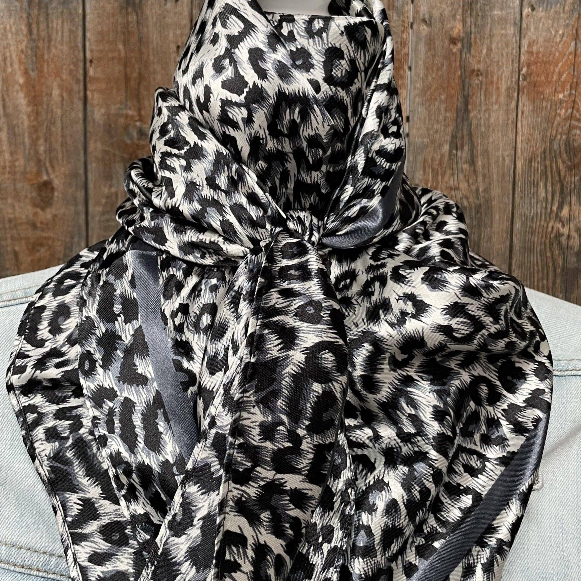35X35"   Snow Leopard Wild Rag/Scarf WR167